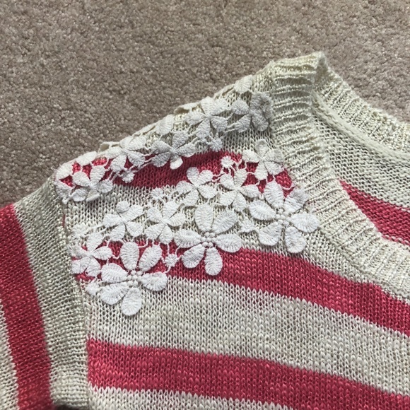 ‼️PRICE DROP‼️Pink Republic girls sweater size 10. - Picture 3 of 4